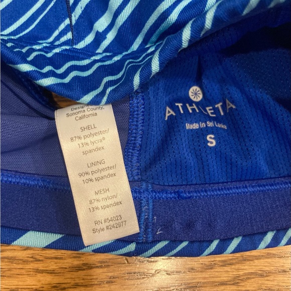 Athleta | Sports Bra. Size Small - Picture 4 of 4